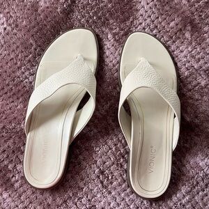 Vionic Women's Elegant Cream Sandals